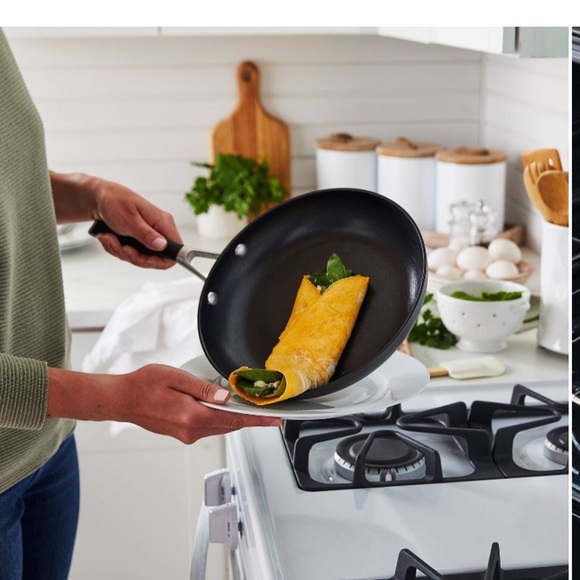 Select by Calphalon 8pc Hard-Anodized Non-Stick Cookware Set - Picture 3 of 7